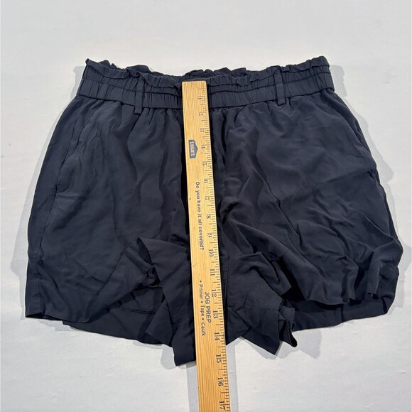 J.Crew Womens Black Viscose Pull On Paper Bag Waist Shorts Pockets Sz S - Picture 4 of 10